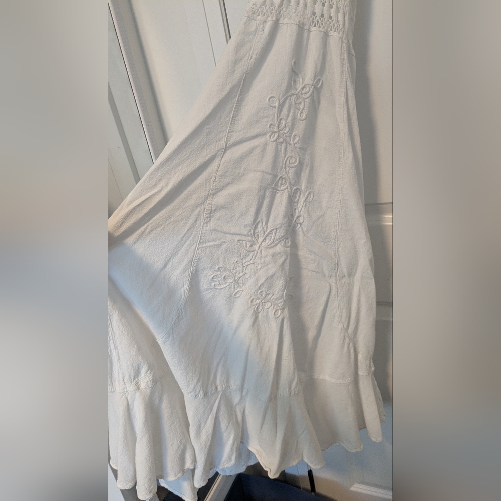 White Halter Maxi Dress - Picture 3 of 4